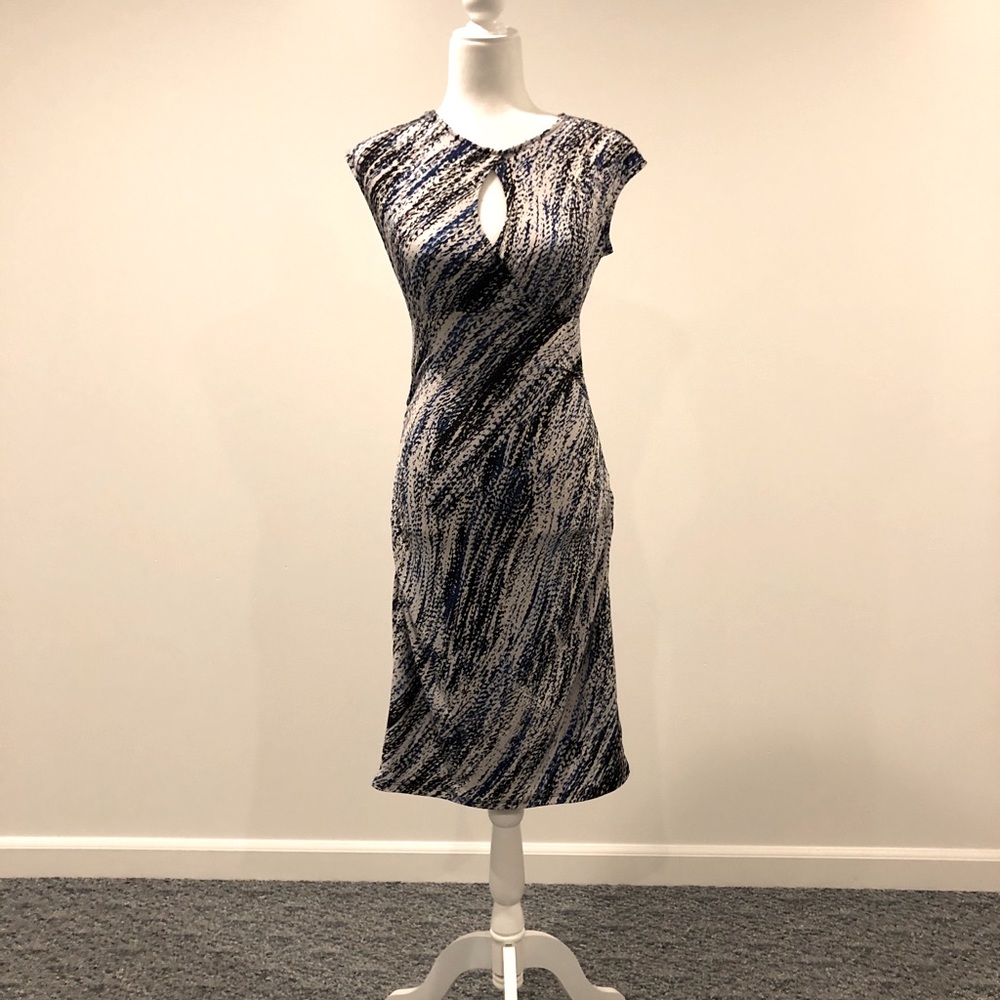 Jones studio midi dress bodycon keyhole